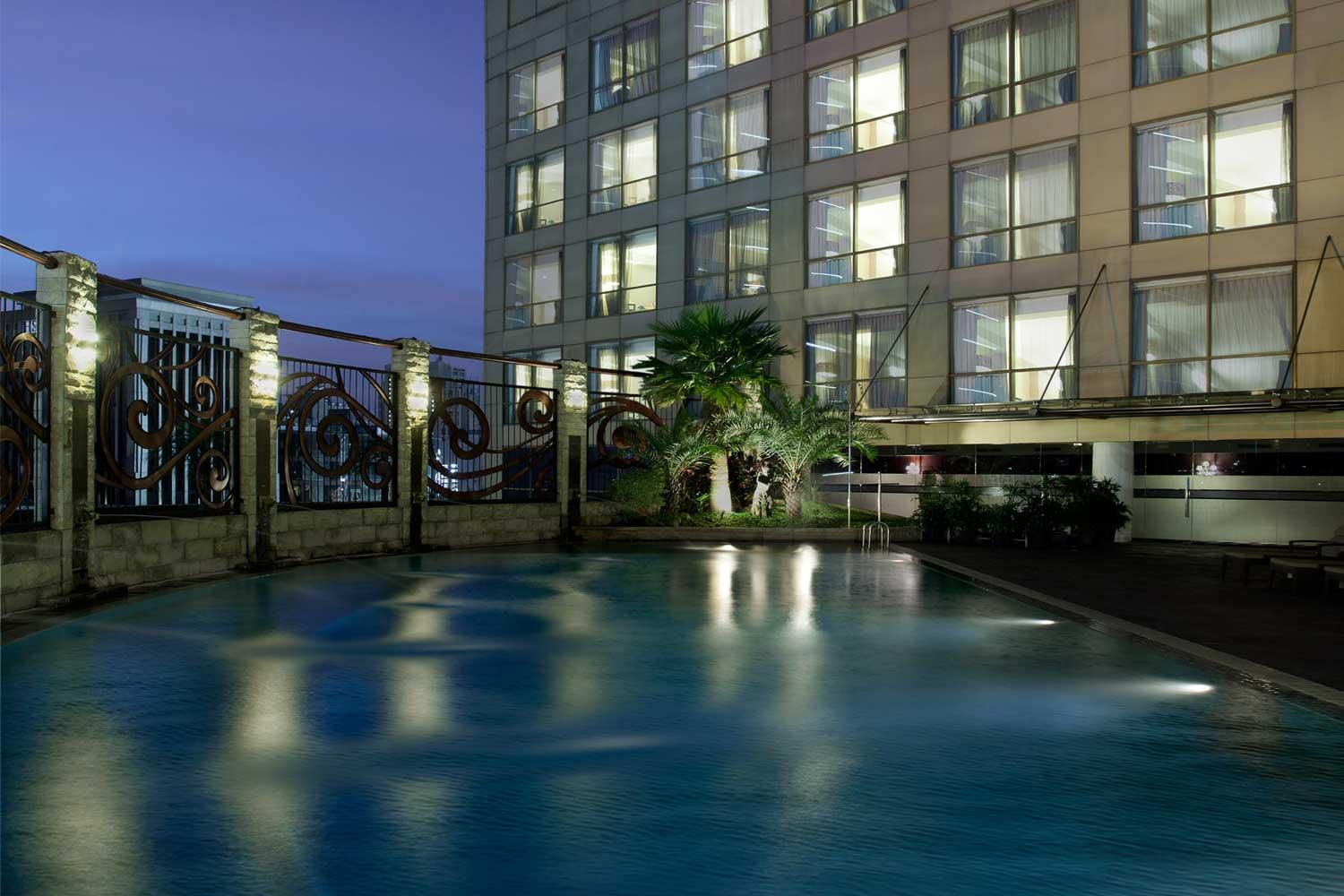 Wyndham Hotel Surabaya