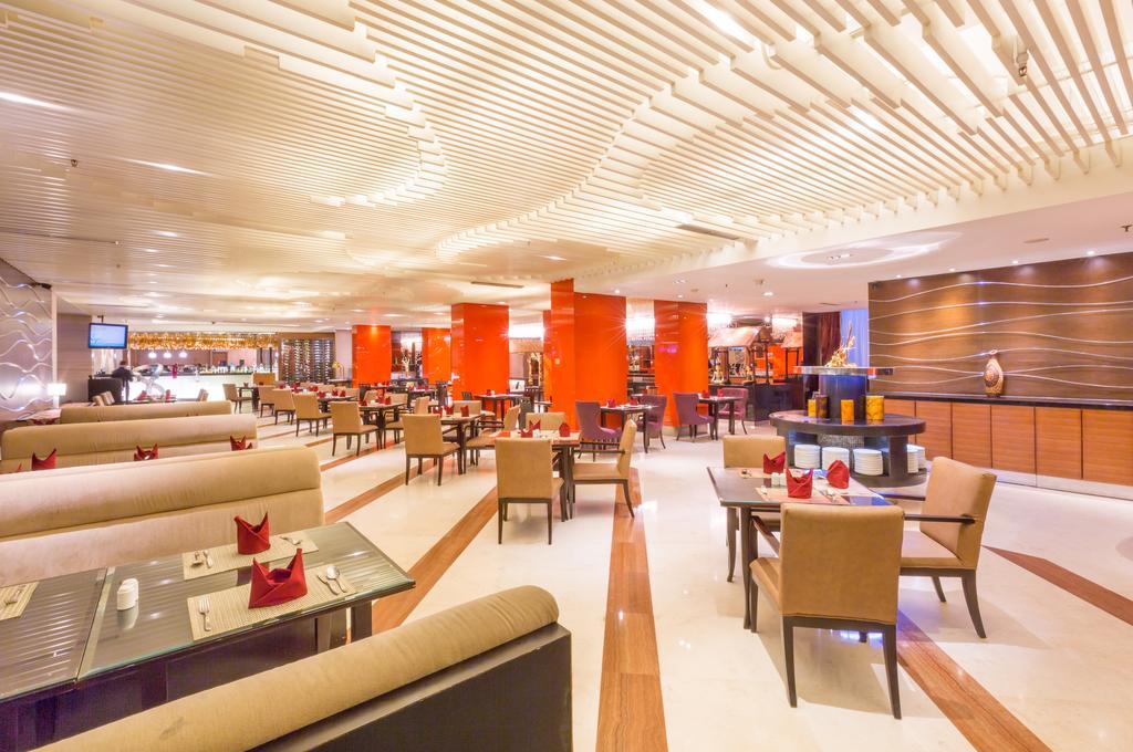 Wyndham Hotel Surabaya
